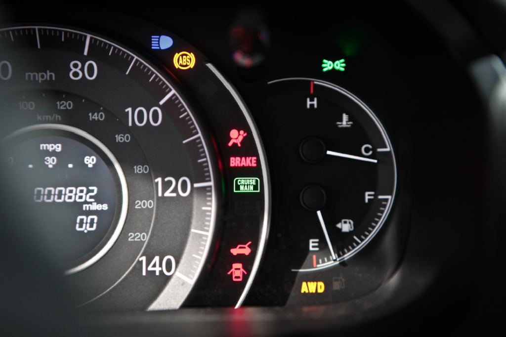 A quick guide to common car dash lights infographic - My Mobile Mechanic Sunshine Coast